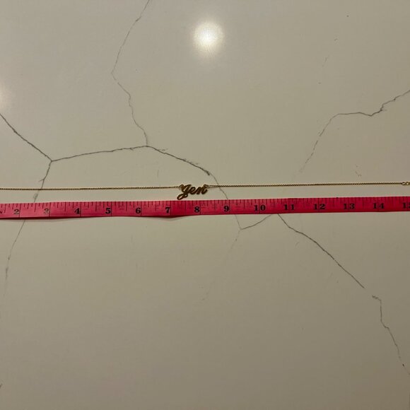 MYKA Personalized Cursive Name Necklace "Jen" - Picture 4 of 4